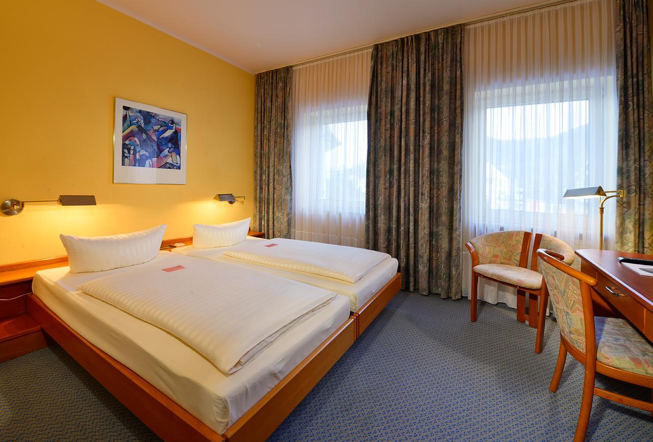 Rheinhotel Vier Jahreszeiten Bad Breisig Exterior photo